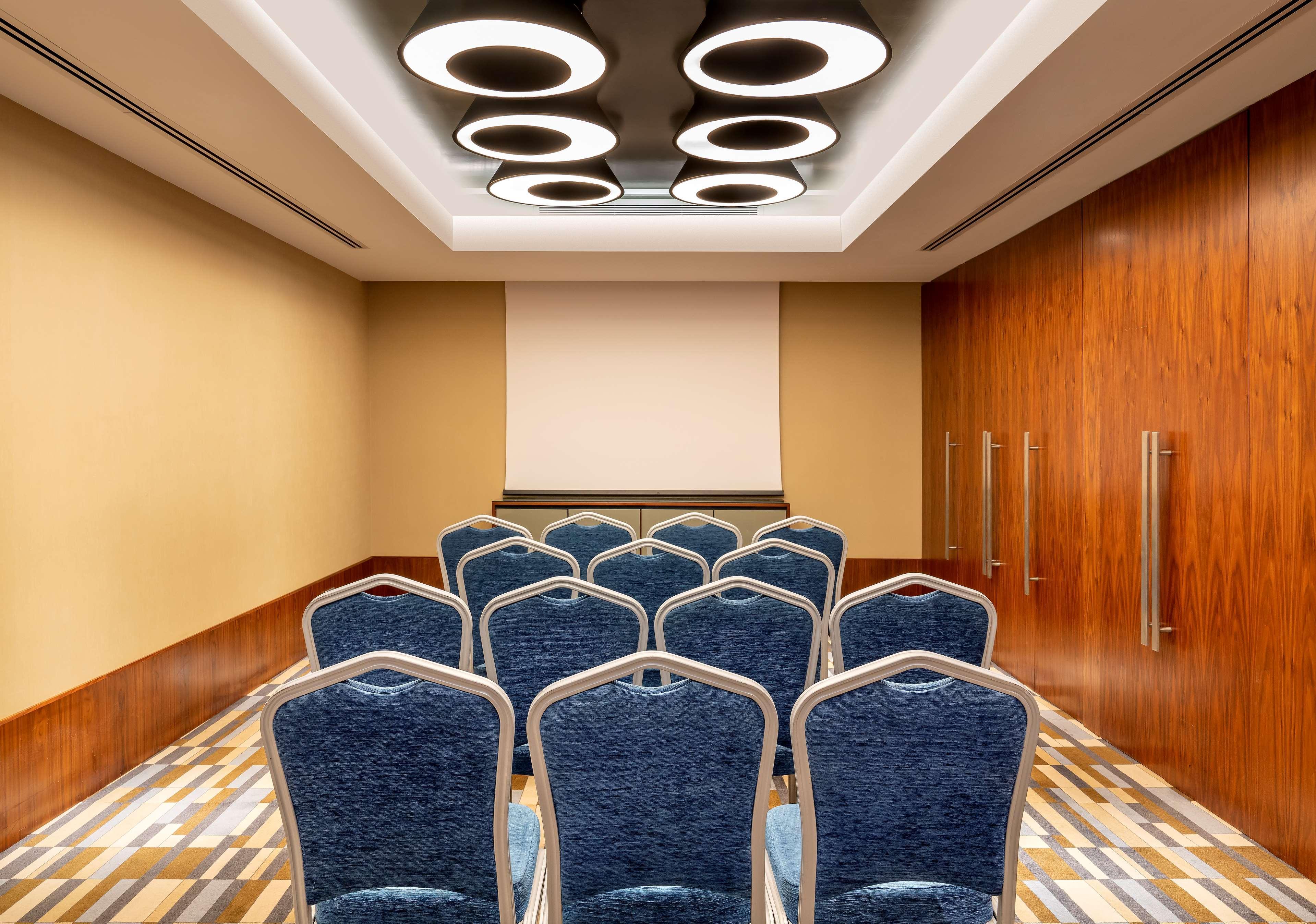 Radisson Blu Hotel Istanbul Asia Exteriér fotografie Meeting room
